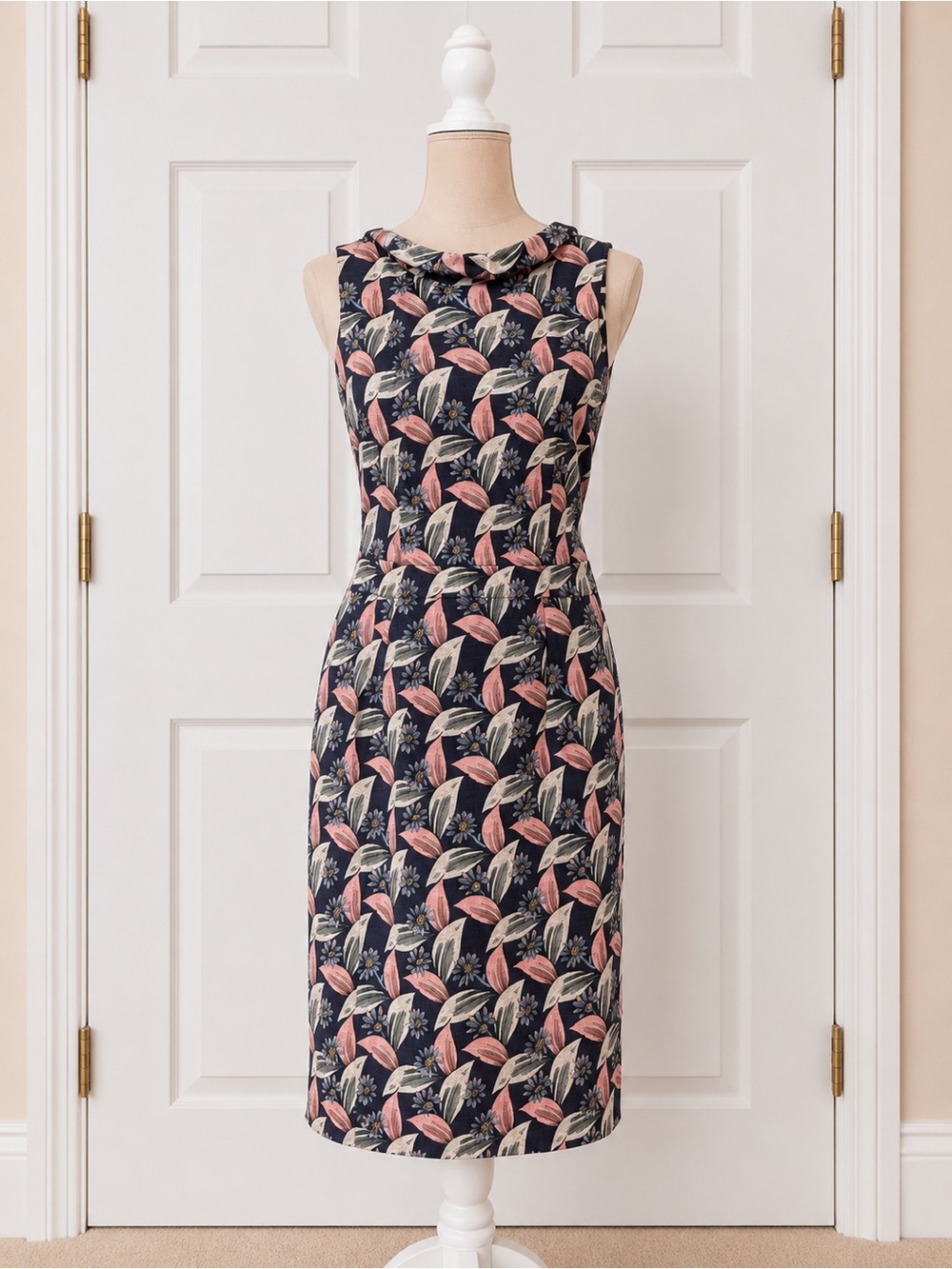 Boden Floral Textured Sleeveless Sheath Dress US 6 UK 10 Navy Pink